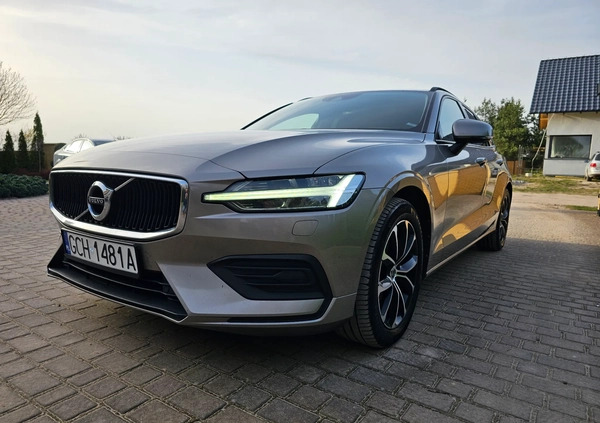 Volvo V60 cena 82900 przebieg: 249600, rok produkcji 2019 z Chojnice małe 529